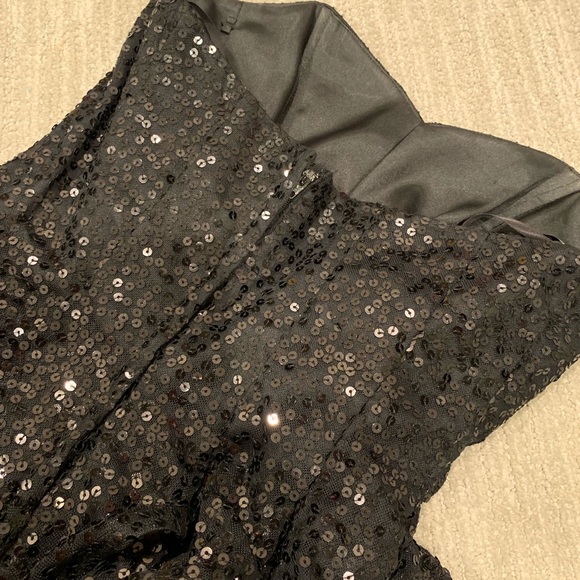Betsey Johnson black sequin evening dress - size 2 - Picture 4 of 5